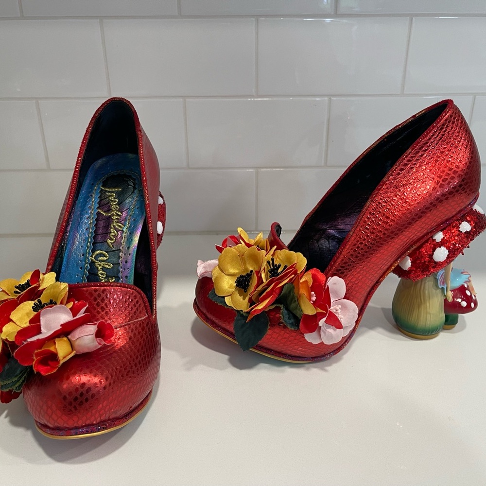 Irregular choice Magic Embers, mint condition